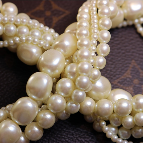 Carolee Elegant Six Strand Simulated Pearl Necklace with Gorgeous Clasp - Picture 7 of 15